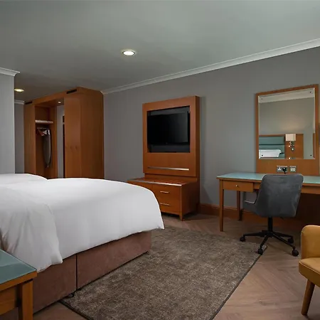 Radisson Blu And Spa, 호텔 4*