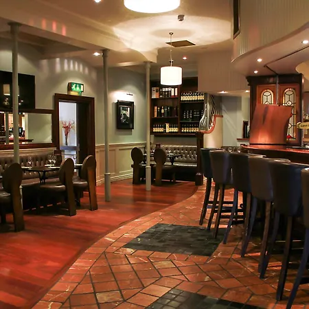 Radisson Blu And Spa, فندق Limerick Junction