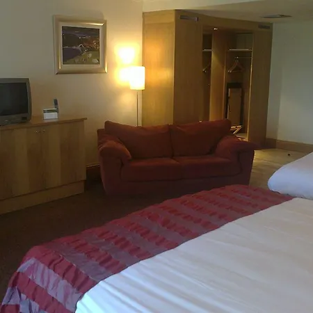 Radisson Blu And Spa, 4* Limerick Junction